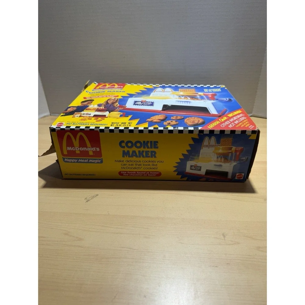 Vintage 93 McDonald's Happy Meal Magic Cookie Maker - Missing Parts Damaged Box
